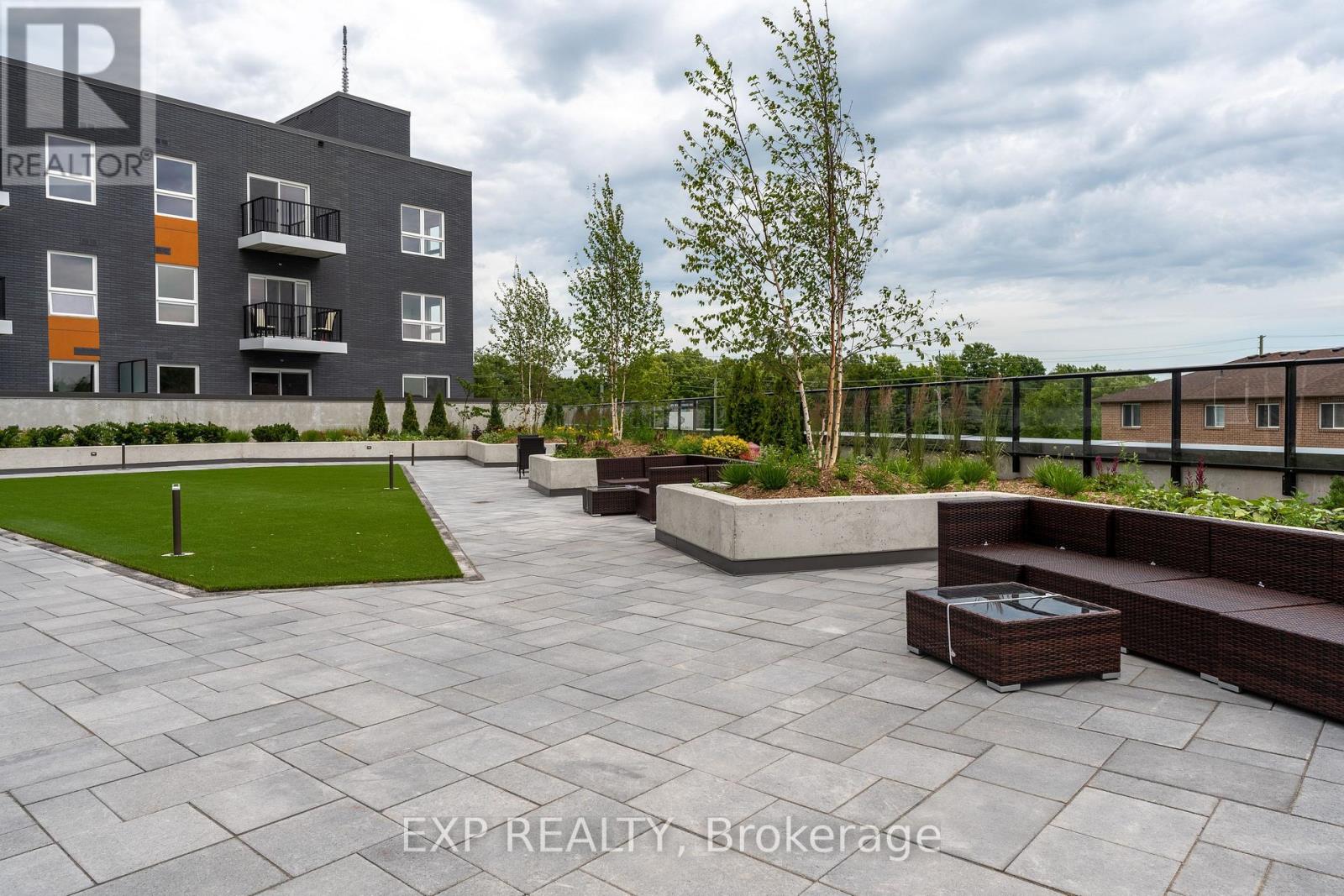 406-430 Essa Road, Barrie photo 21