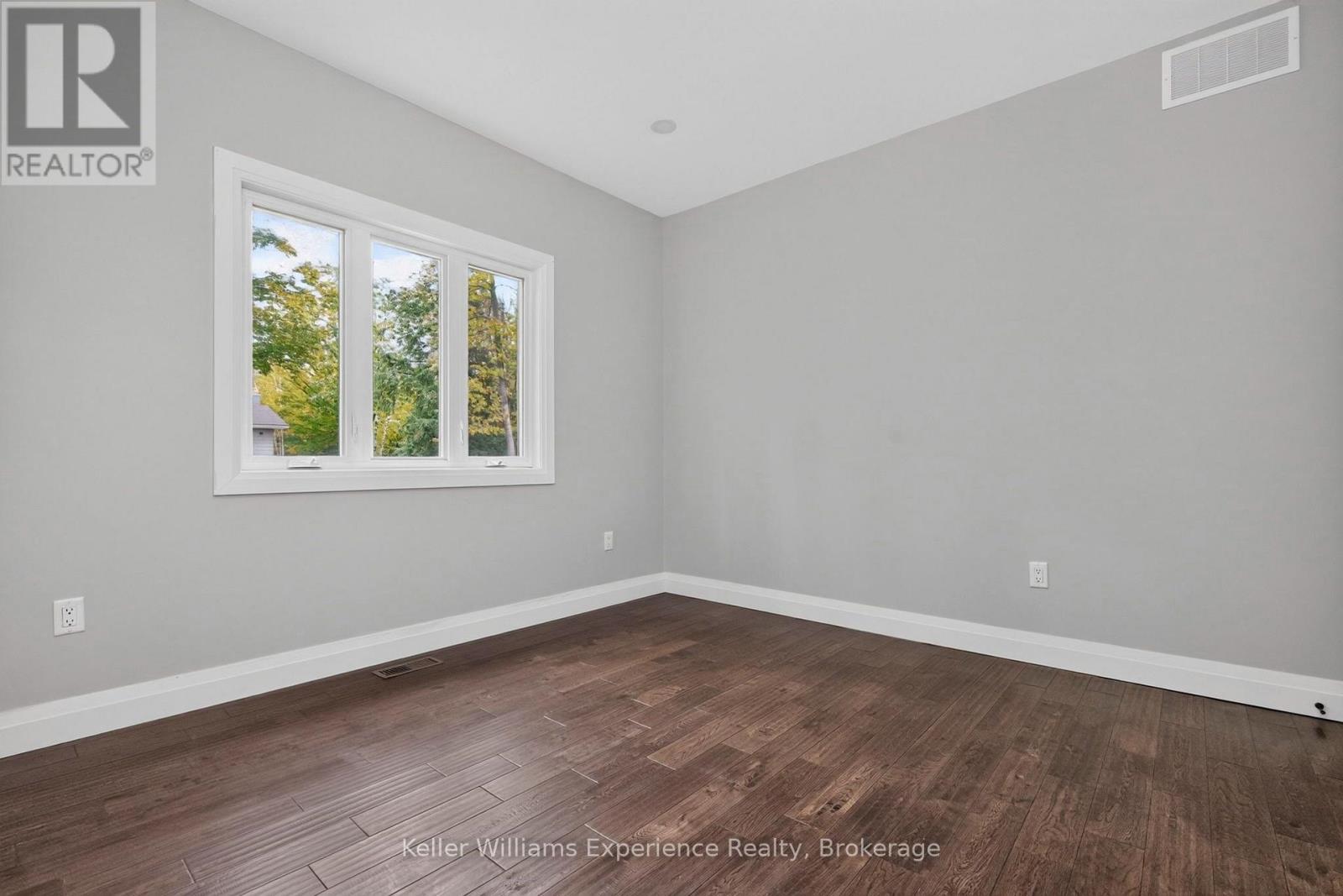 30 Bellehumeur Road, Tiny photo 32