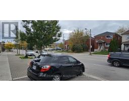 1747 Keele Street, Toronto, ON M6M3W9 Photo 25