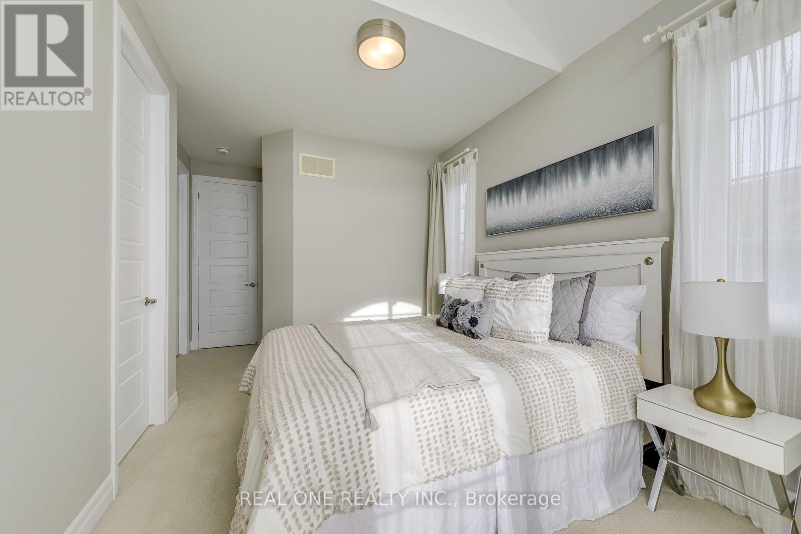 3328 Vardon Way, Oakville, ON photo 42