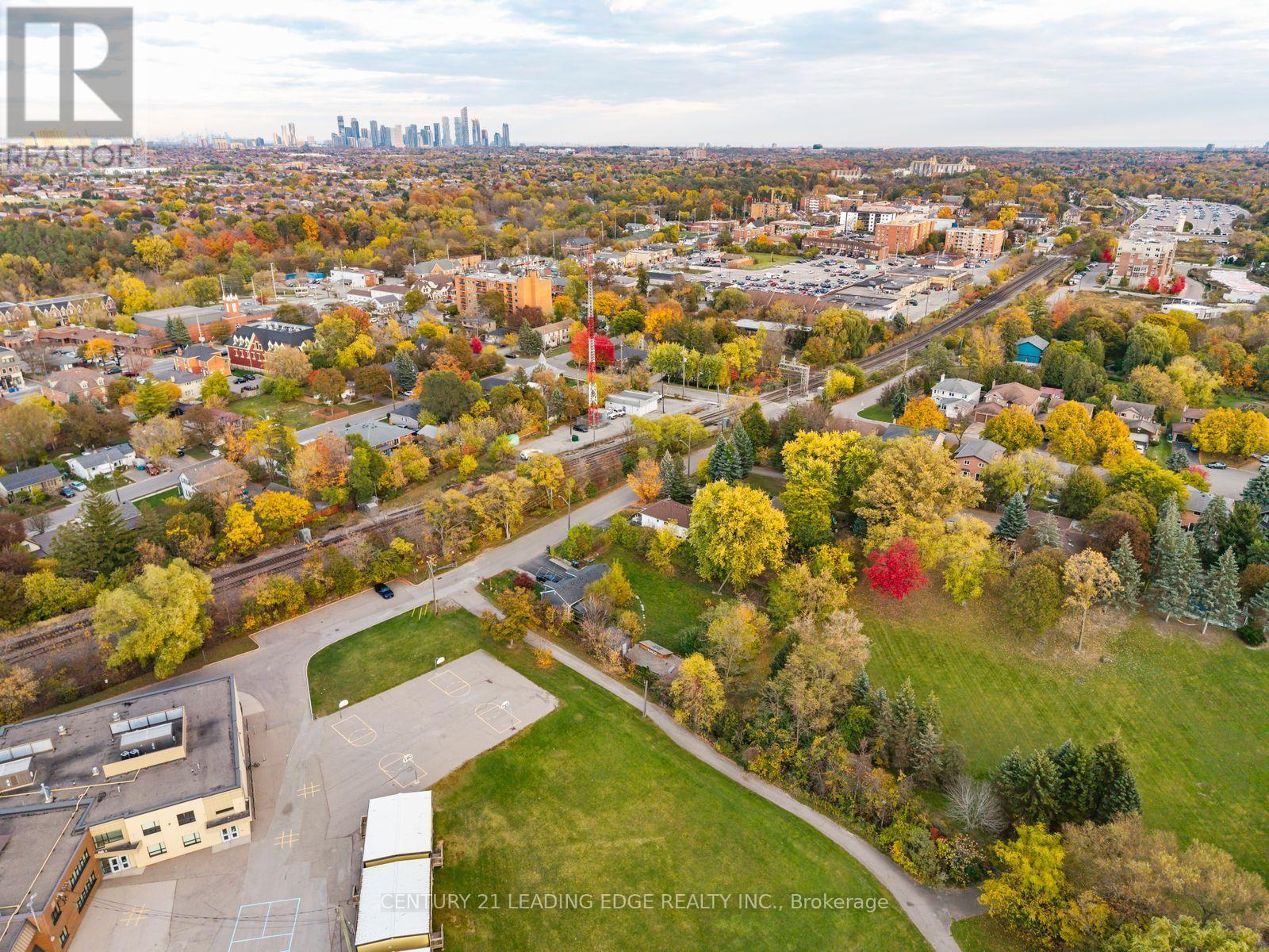 58 RUTLEDGE Road, Mississauga, ON photo 24