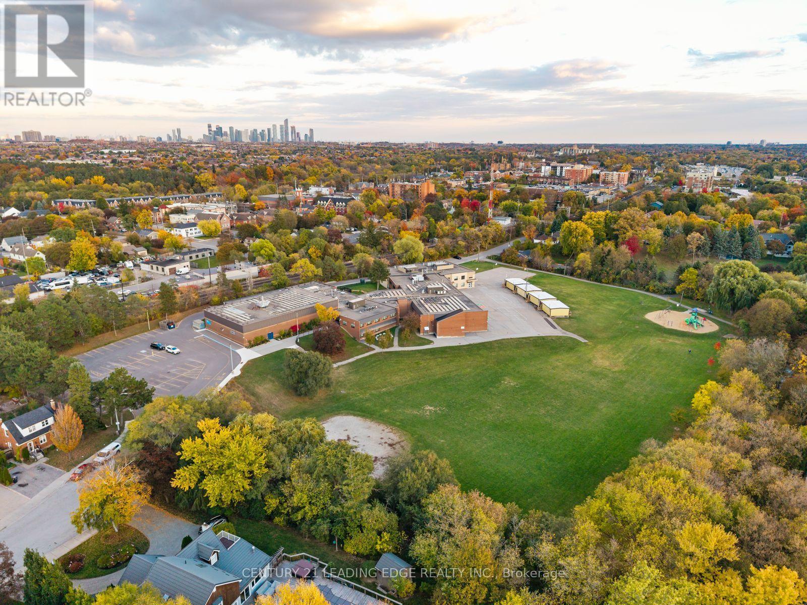 58 RUTLEDGE Road, Mississauga, ON photo 35