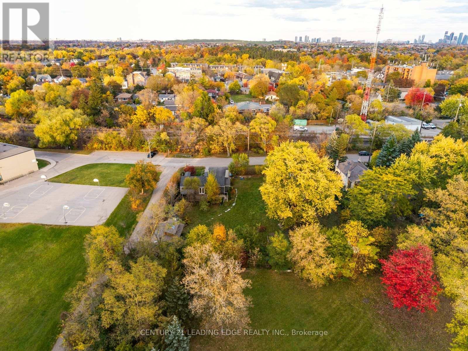 58 RUTLEDGE Road, Mississauga, ON photo 6