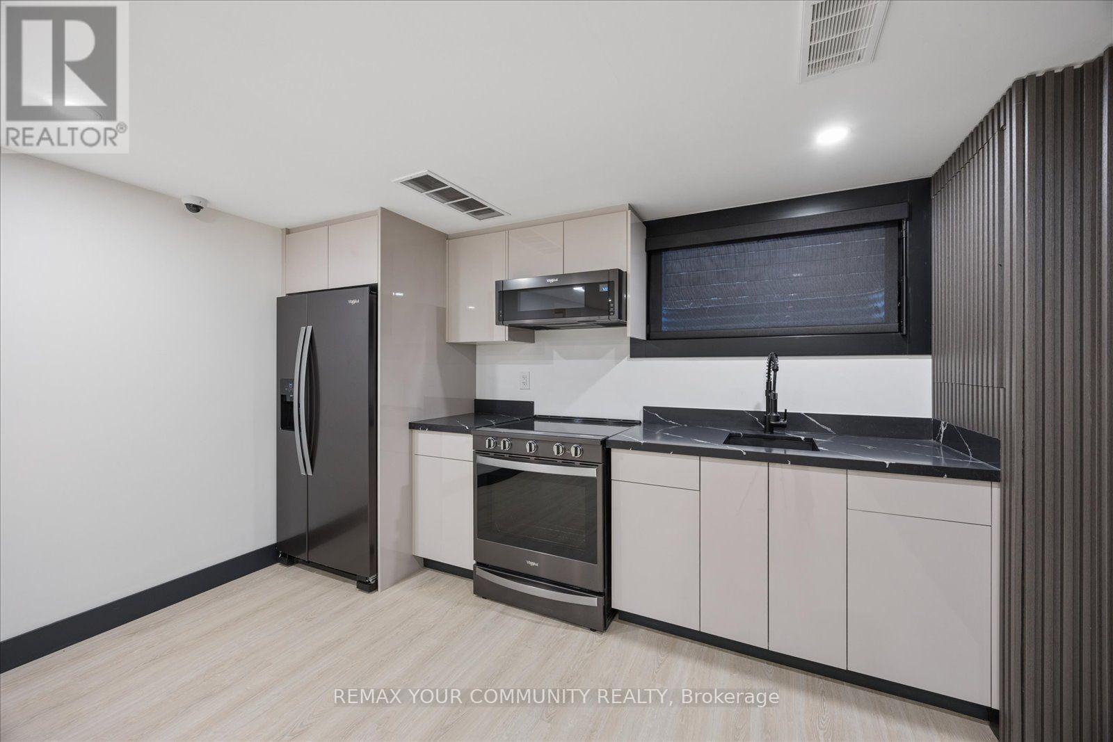 1584 Sunnycove Drive, Mississauga, ON photo 38