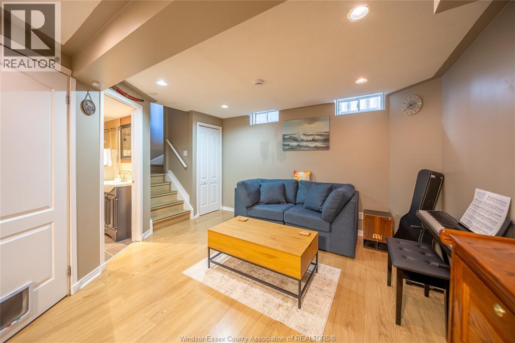 1016 PEACH BLOSSOM CRESCENT - 15