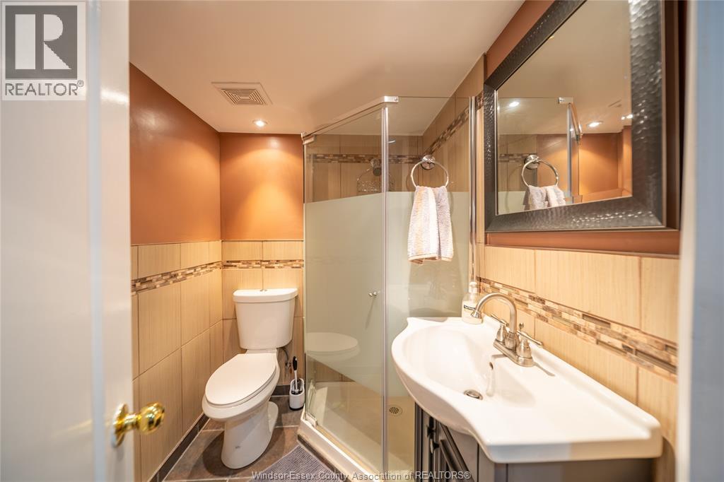 1016 PEACH BLOSSOM CRESCENT - 17