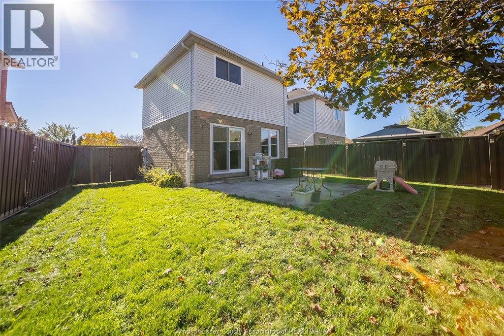 1016 PEACH BLOSSOM CRESCENT - 20