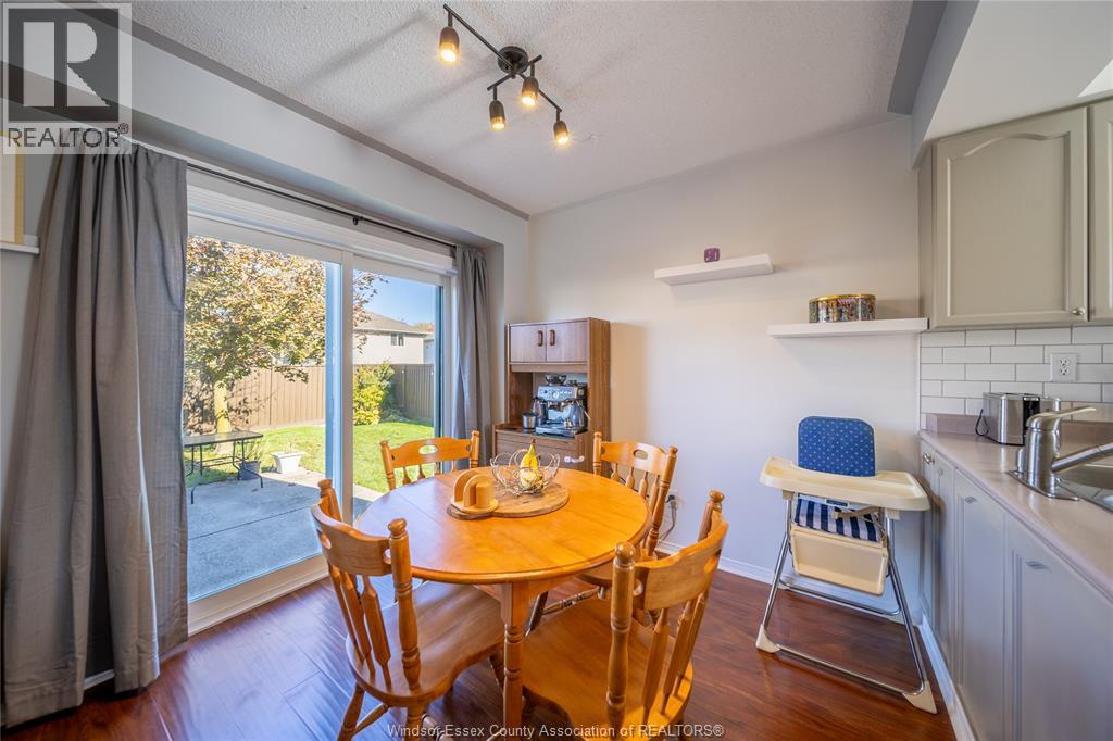 1016 PEACH BLOSSOM CRESCENT, Windsor — photo 7