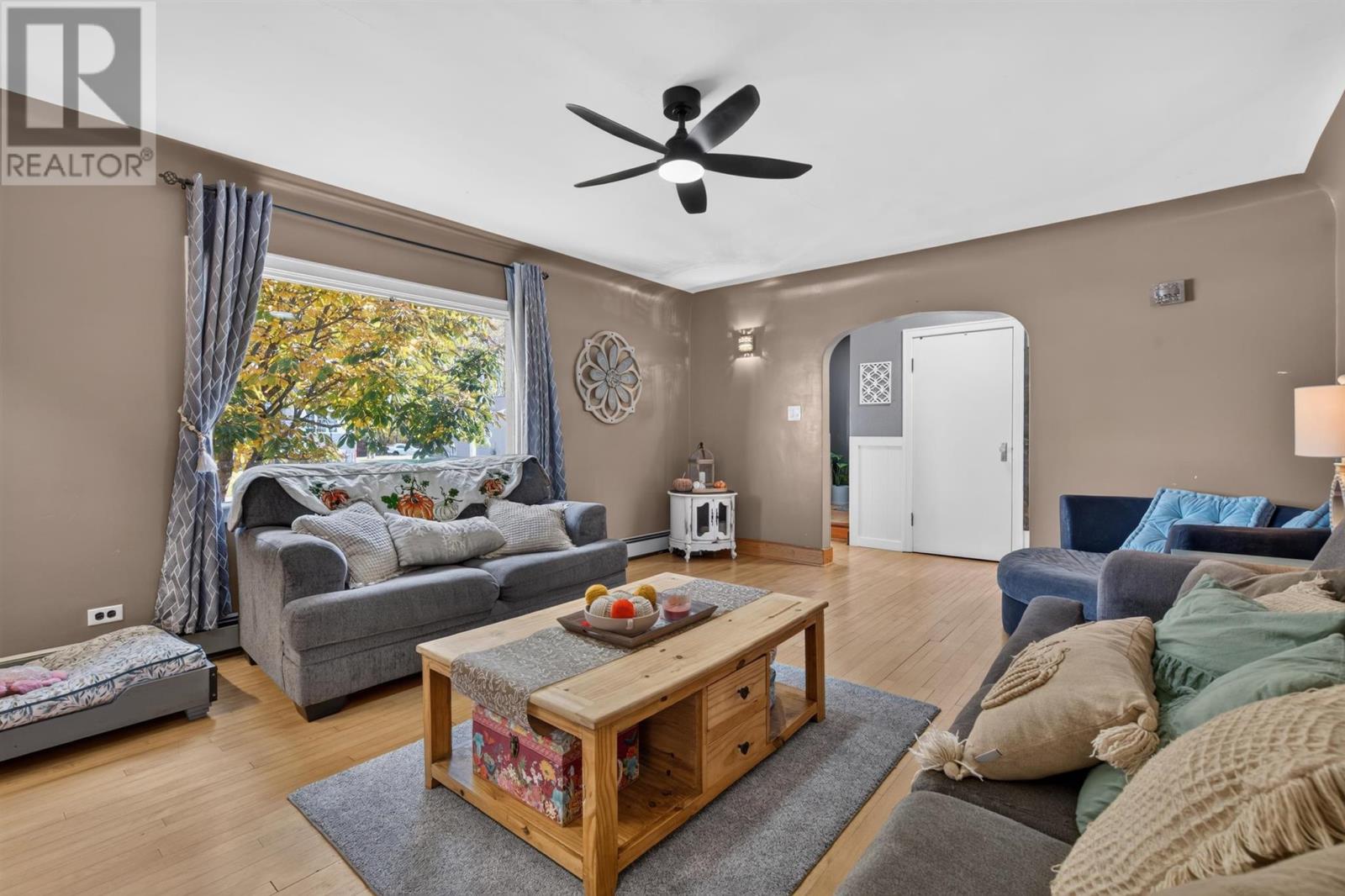 317 Goulais AVE - 11