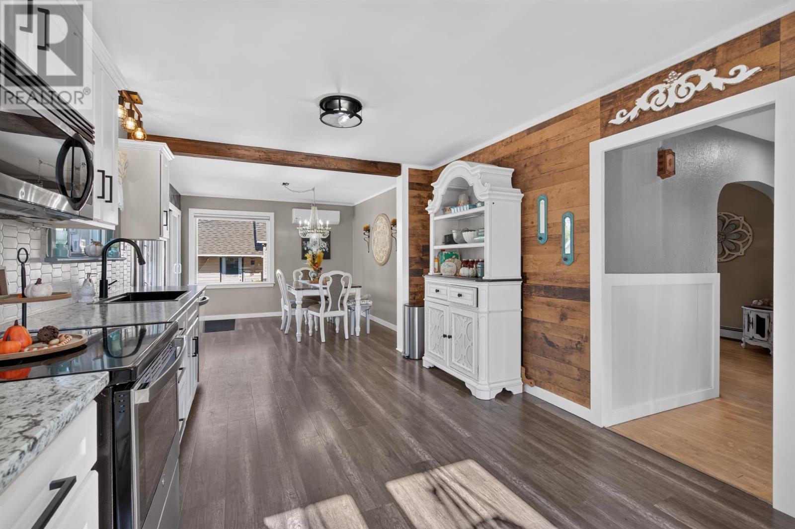 317 Goulais AVE - 5