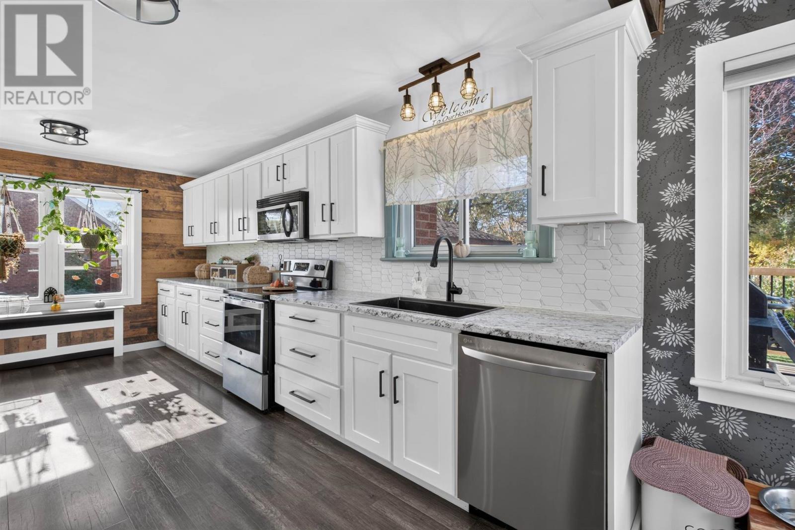 317 Goulais AVE - 6