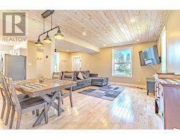 907 Highway 7, Kawartha Lakes, ON K0M2M0 Photo 15