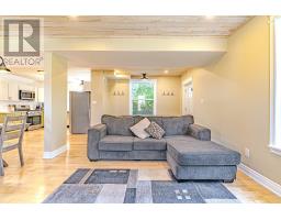 907 Highway 7, Kawartha Lakes, ON K0M2M0 Photo 19