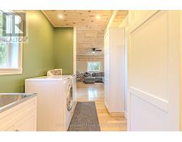 Bedroom - 907 Highway 7, Kawartha Lakes, ON K0M2M0 Photo 8