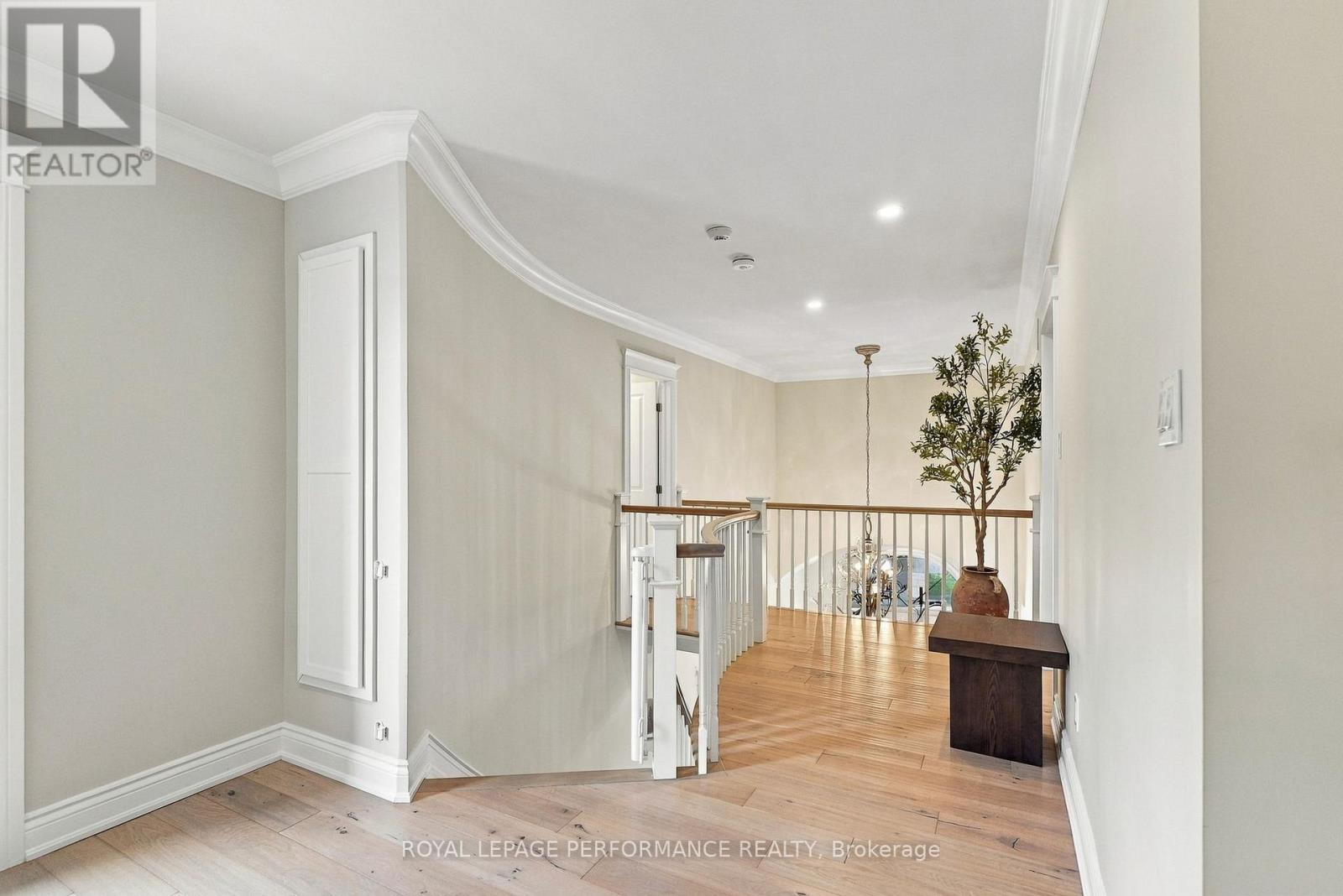 1310 Royal Palm Crescent