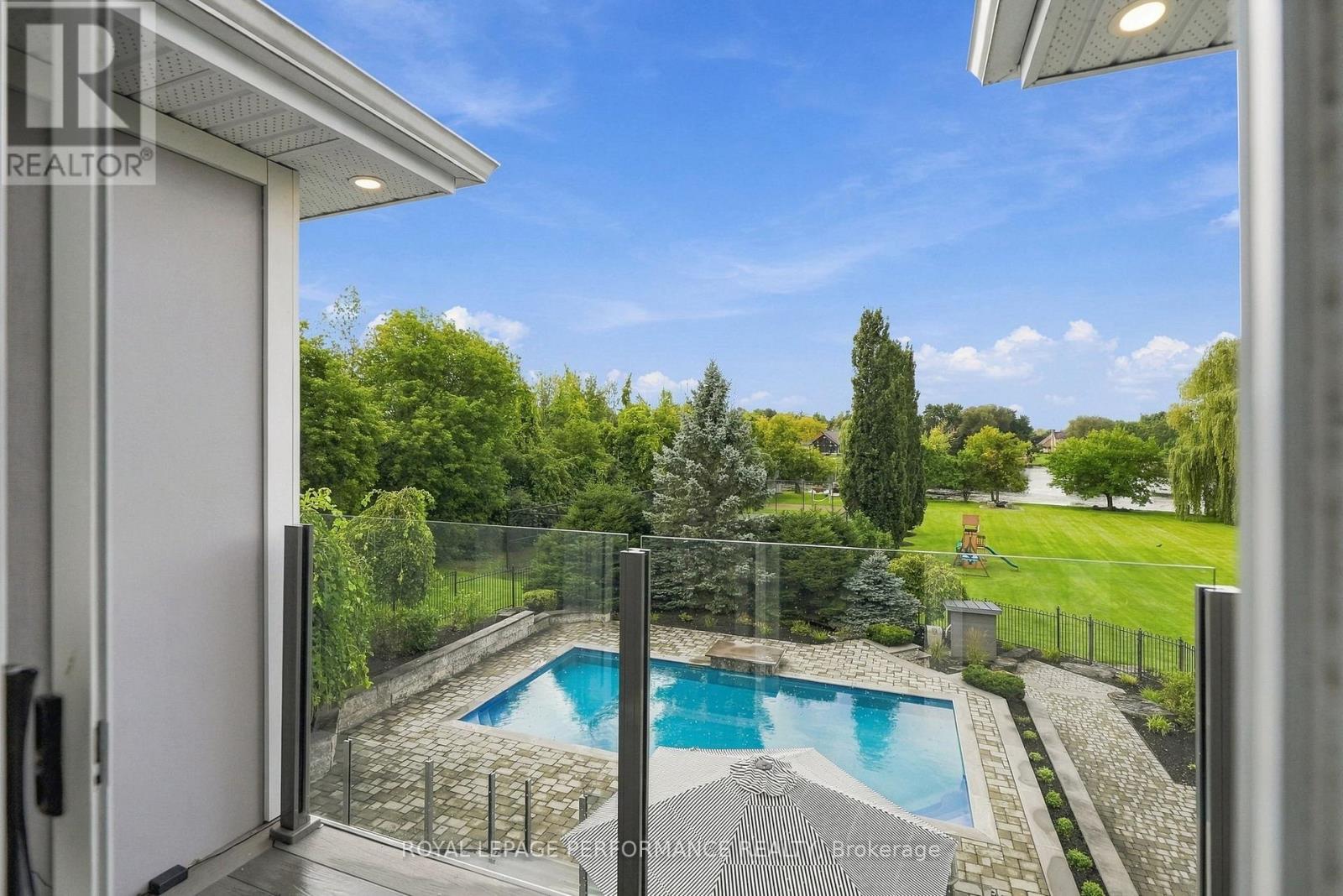 1310 Royal Palm Crescent
