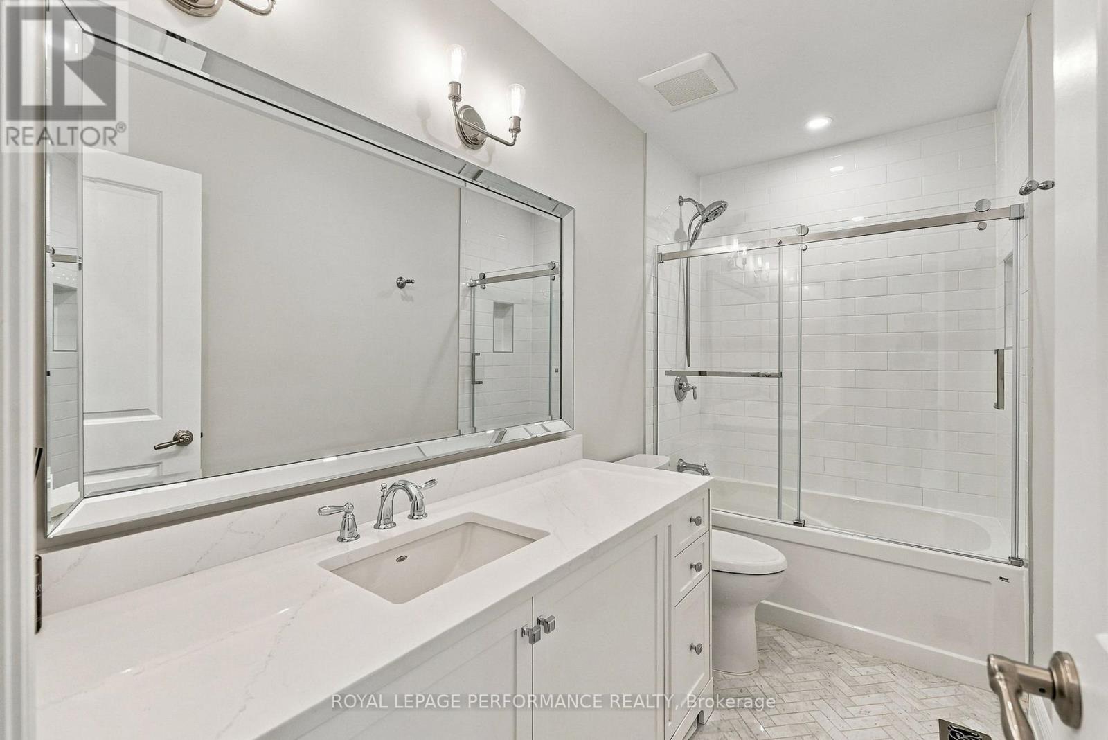 1310 Royal Palm Crescent