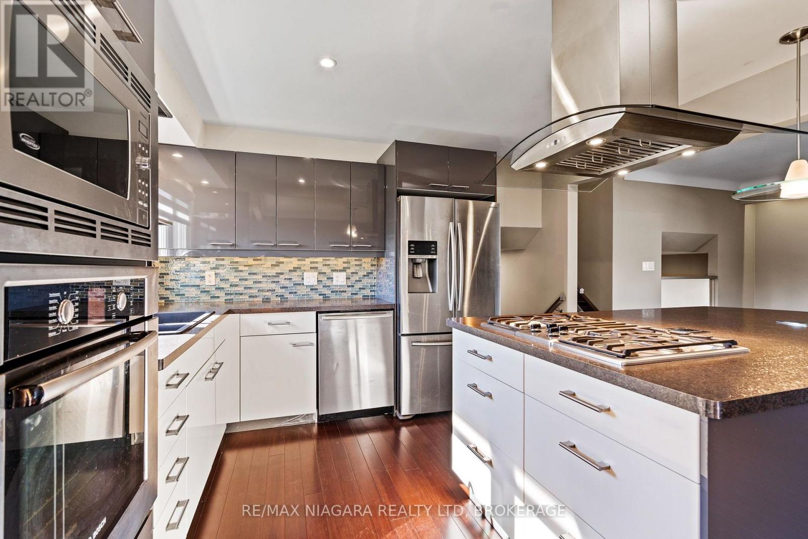 6524 GLENGATE STREET - 20