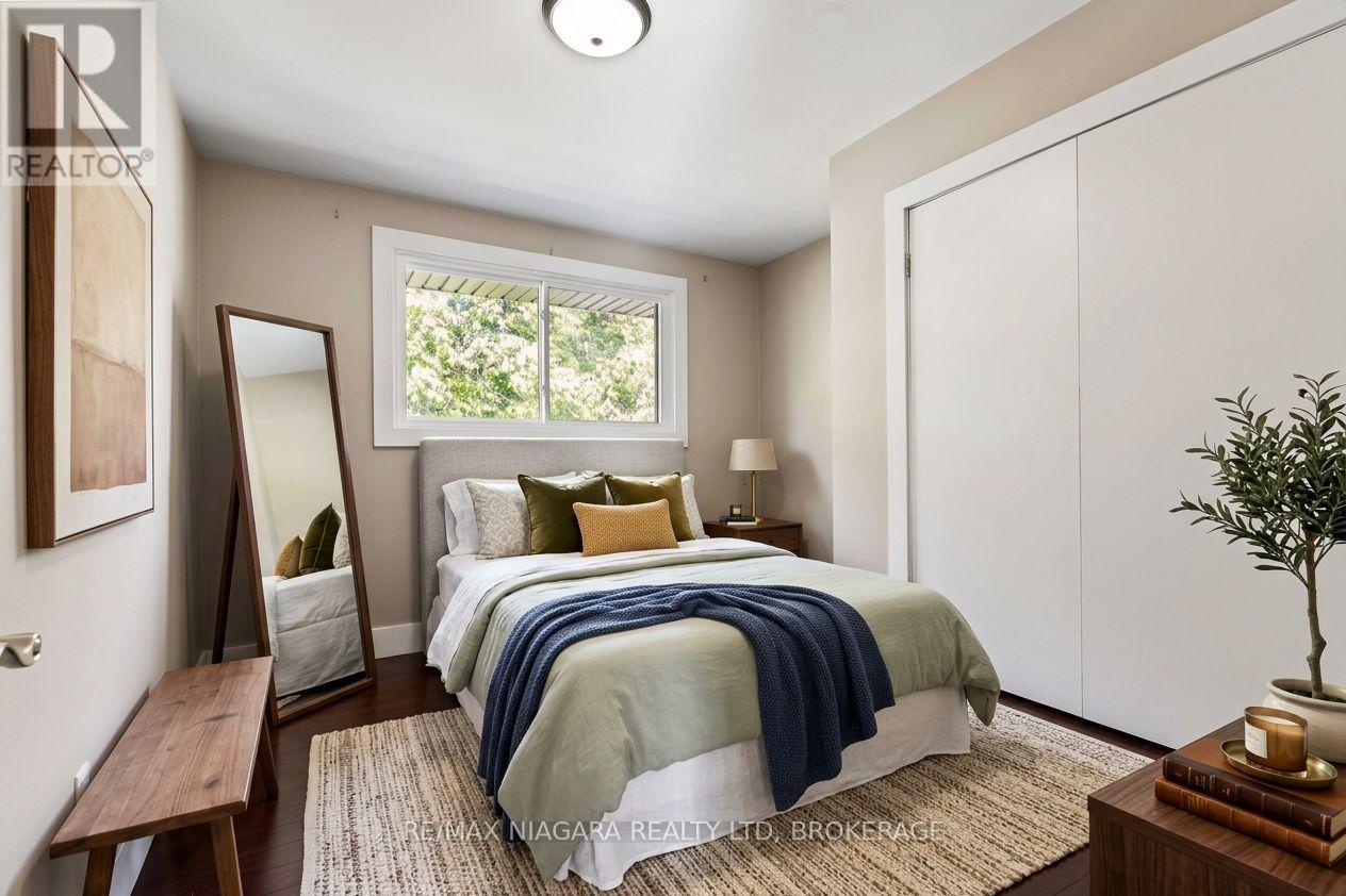 6524 GLENGATE STREET - 26