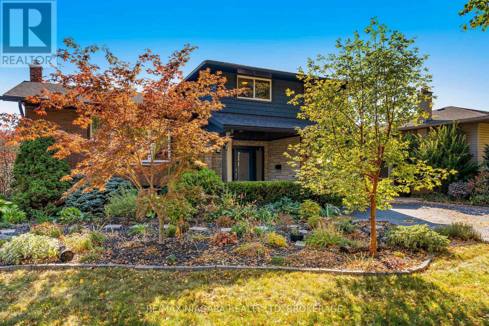 6524 GLENGATE STREET - 3