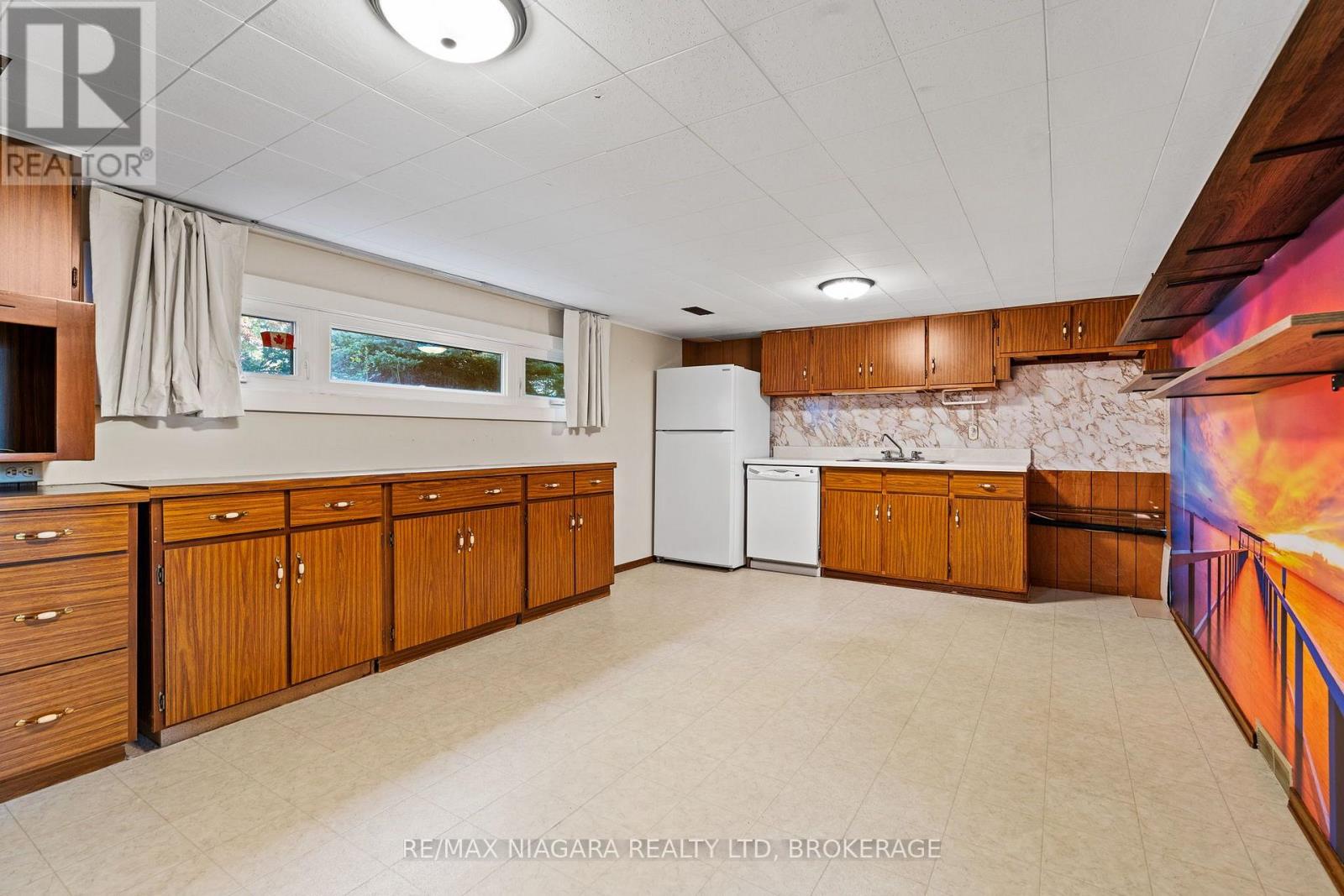 6524 GLENGATE STREET - 30