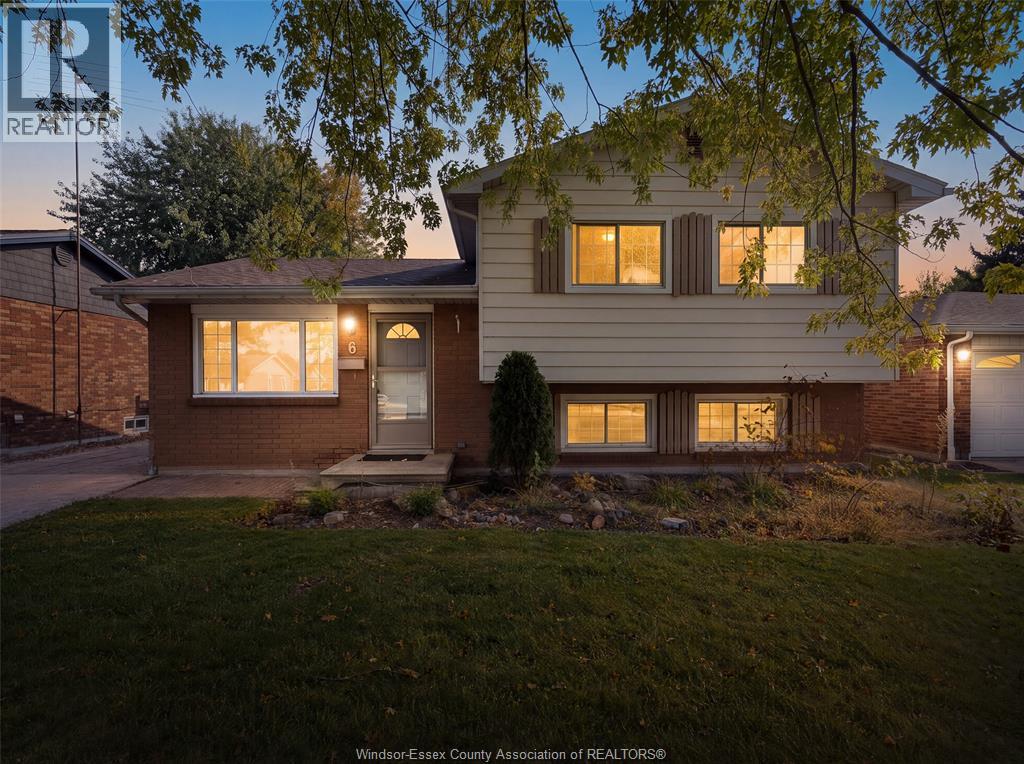 6 CAMELOT AVENUE