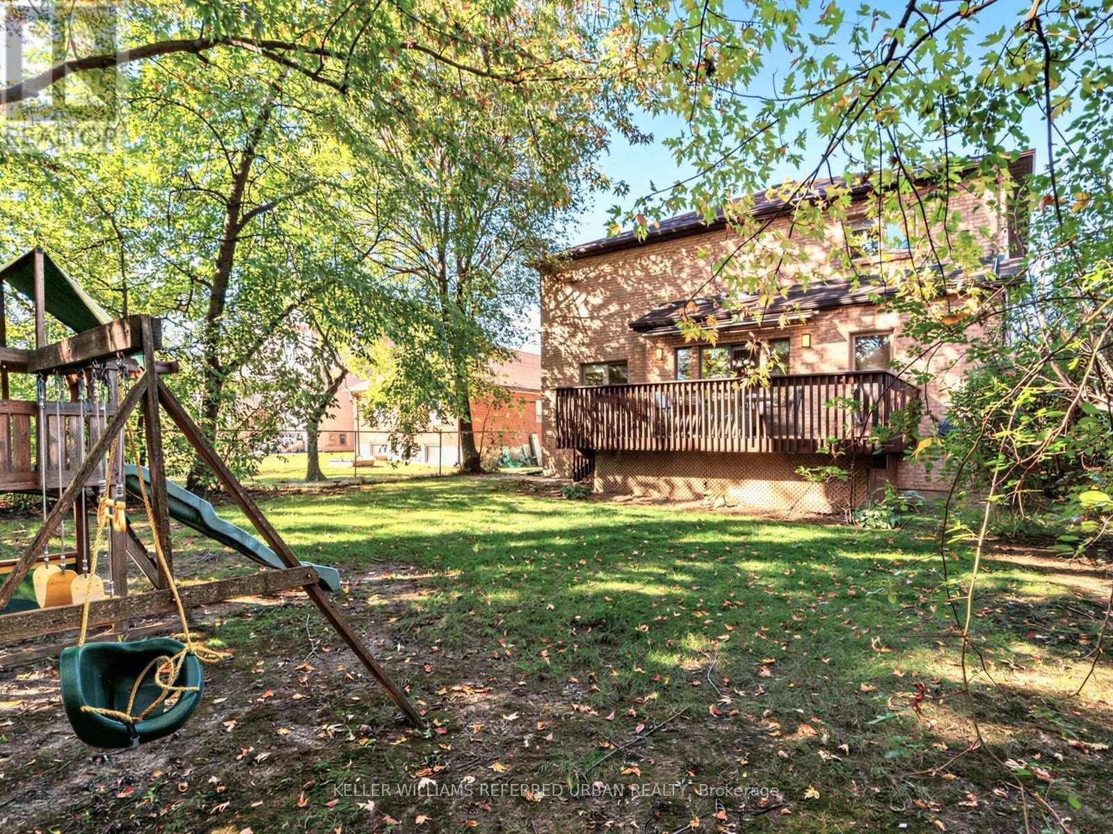 49 Invermay Avenue, Toronto, ON photo 39