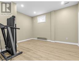 49 Invermay Avenue, Toronto, ON M3H1Z1 Photo 35
