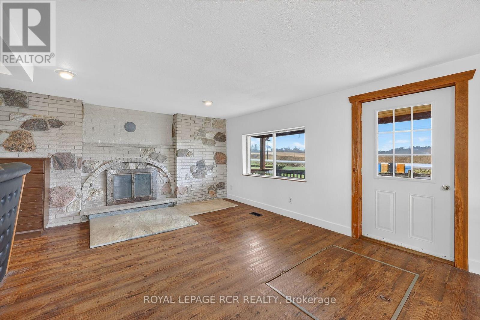 22984 Highway 12 Road, Scugog, ON photo 15