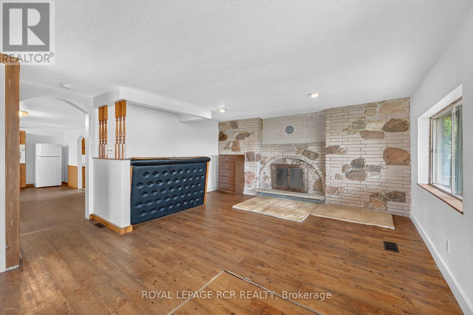 22984 Highway 12 Road, Scugog, ON photo 16