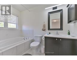 41 Northwest Passage, Whitchurch Stouffville, ON L4A0T2 Photo 16