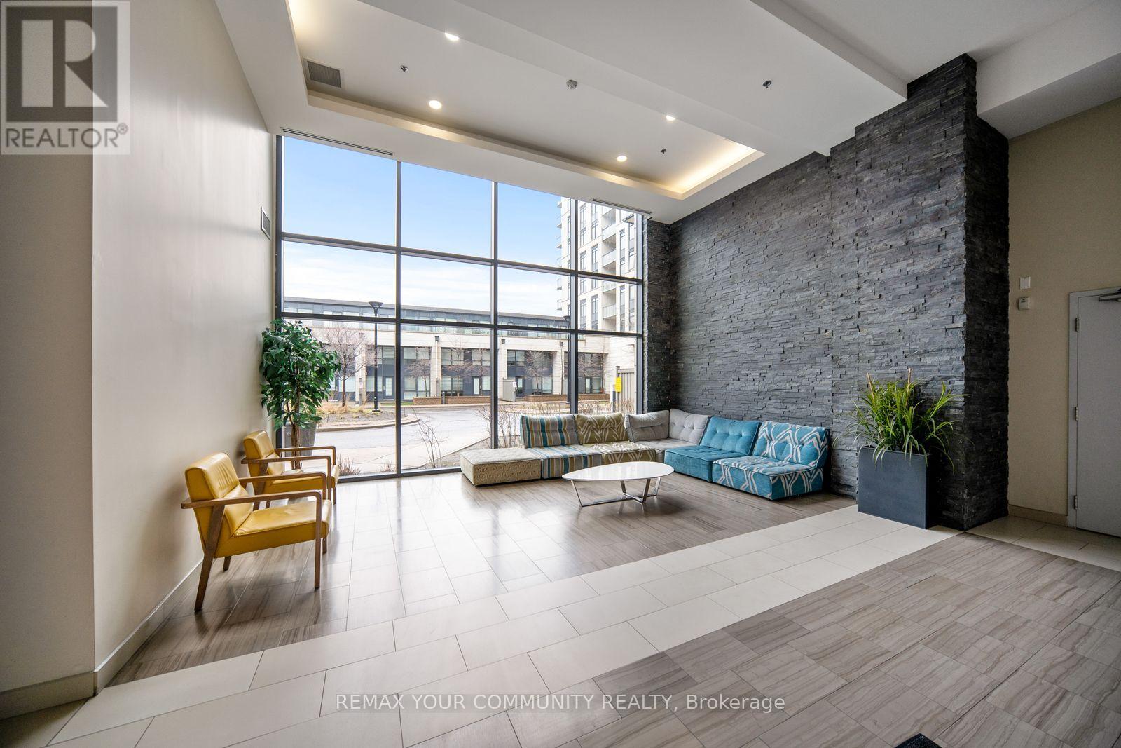 702- 24 Woodstream Boulevard, Vaughan, ON photo 3