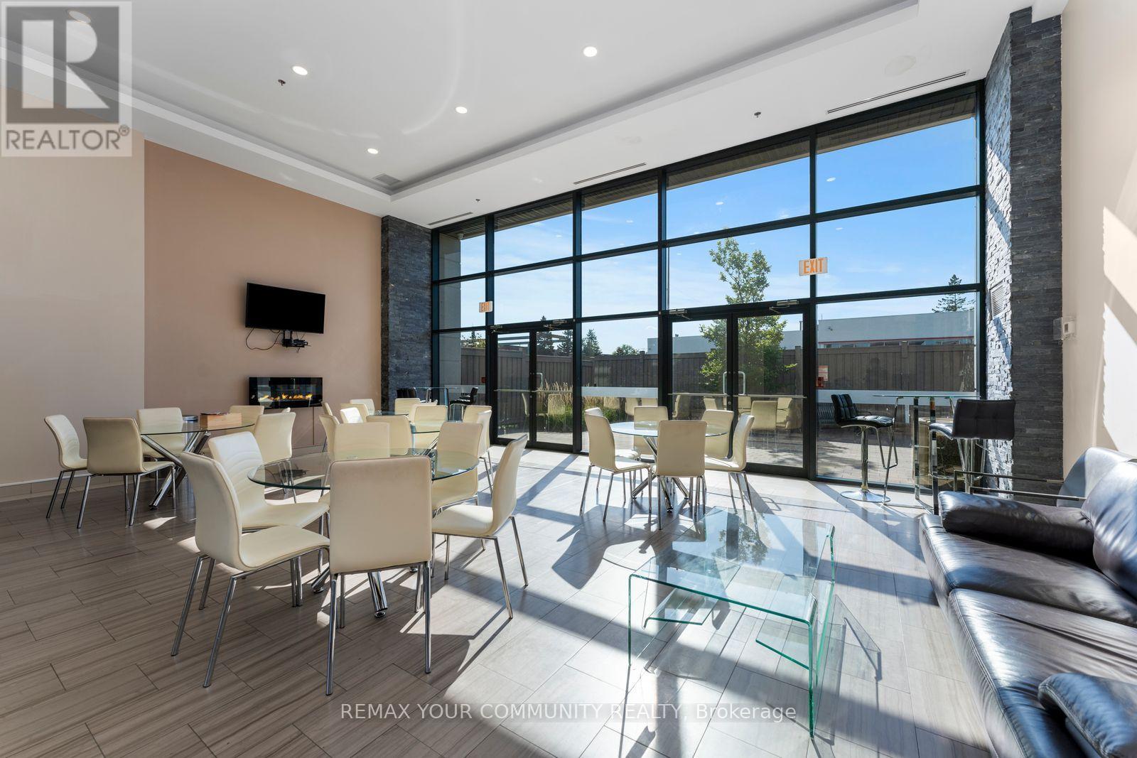 702- 24 Woodstream Boulevard, Vaughan, ON photo 32