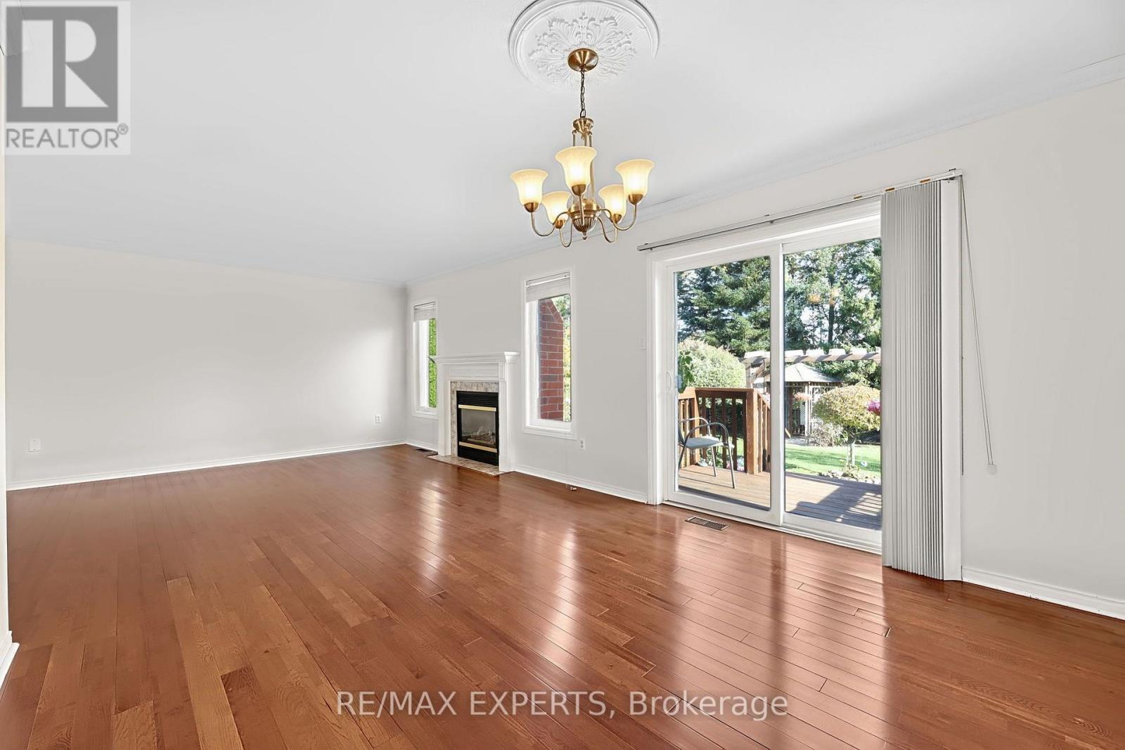 31 Webb Street, Barrie, ON photo 17