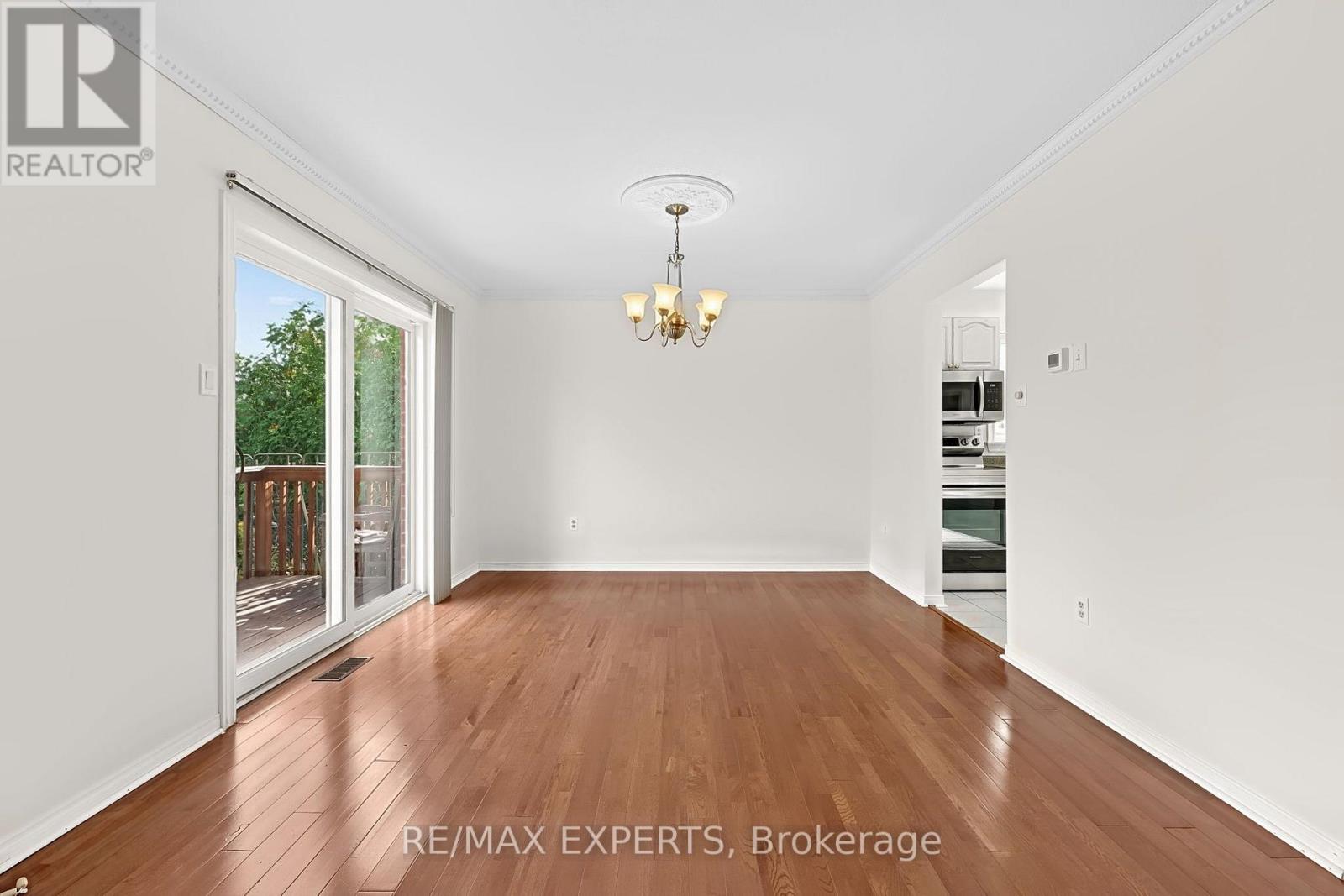 31 Webb Street, Barrie, ON photo 19