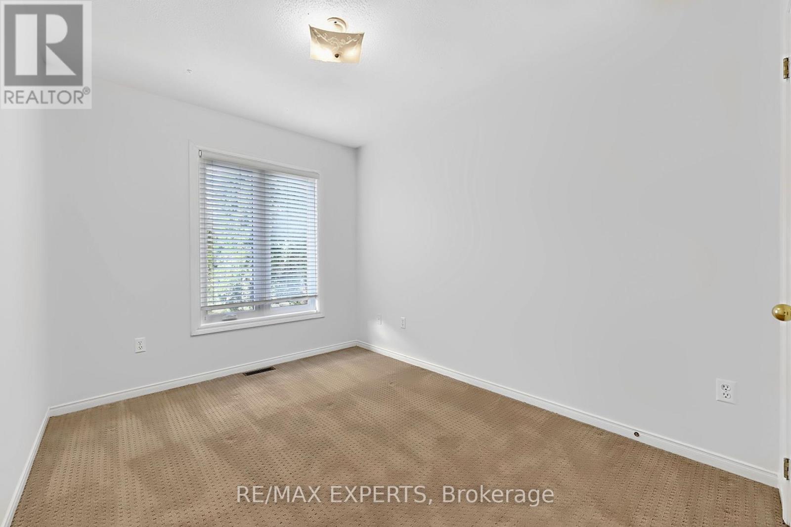 31 Webb Street, Barrie, ON photo 28