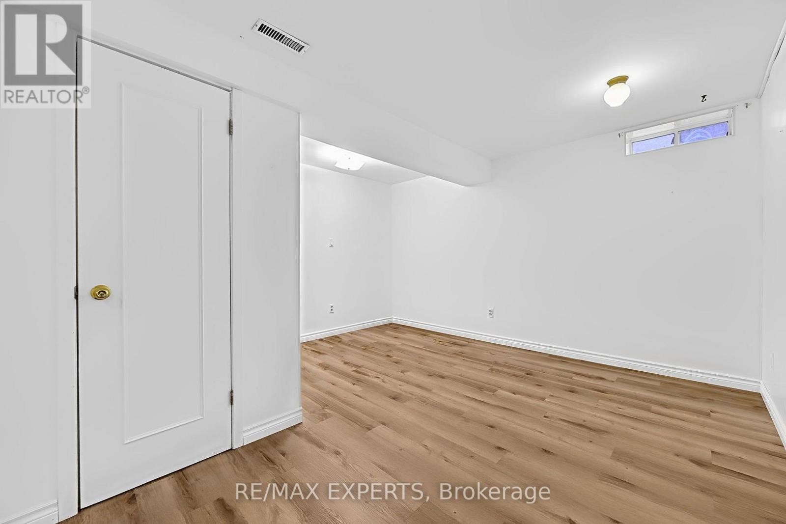 31 Webb Street, Barrie, ON photo 40