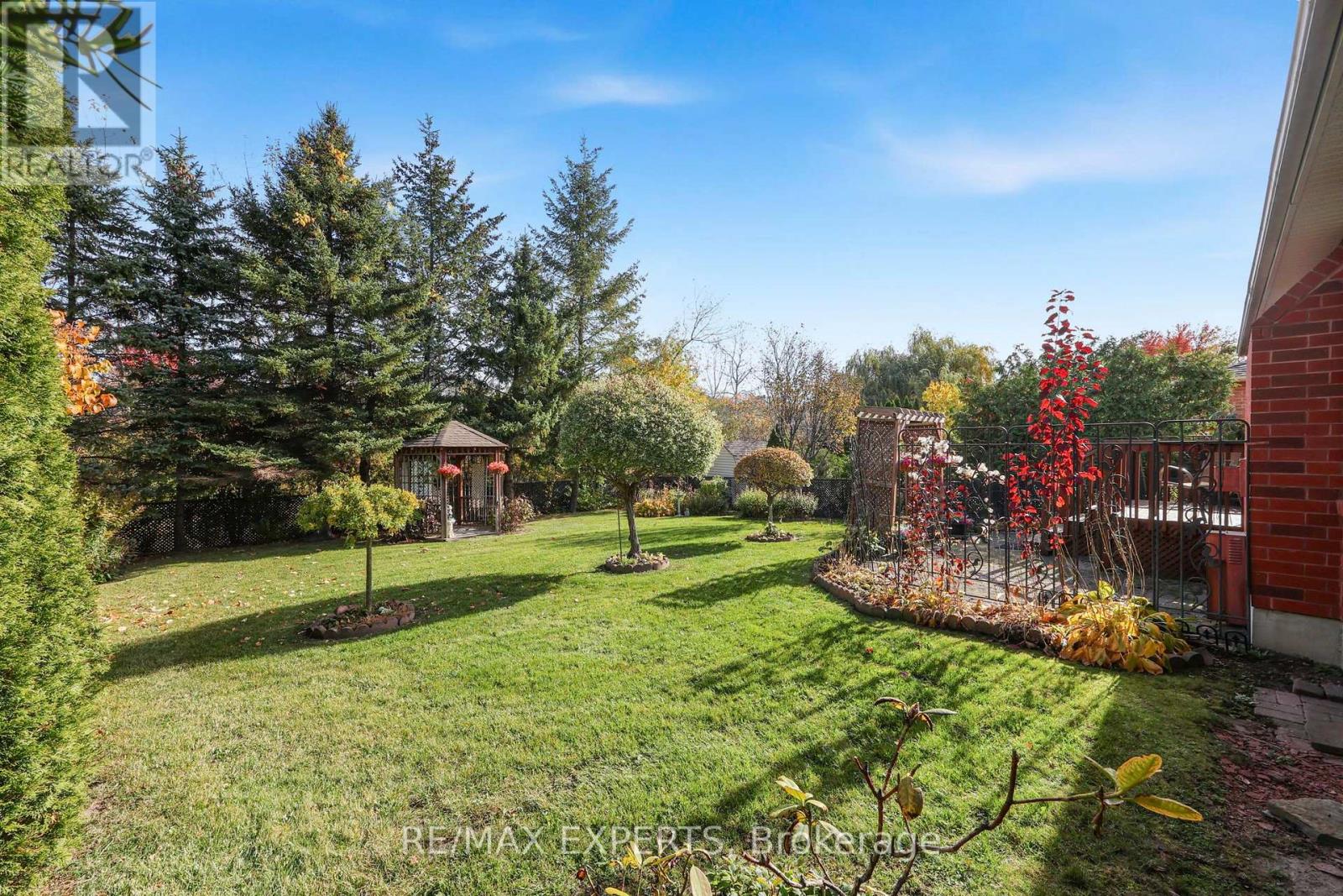 31 Webb Street, Barrie, ON photo 48