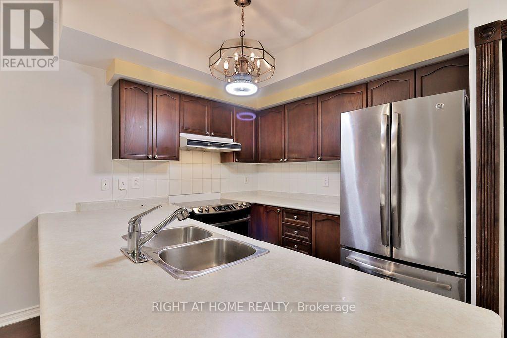 132- 760 Lawrence Avenue West, Toronto, ON photo 6