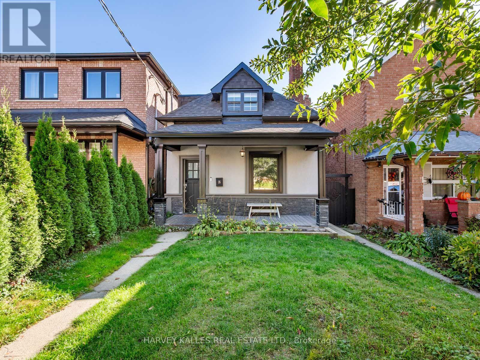35 Dynevor Road, Toronto, ON photo 1
