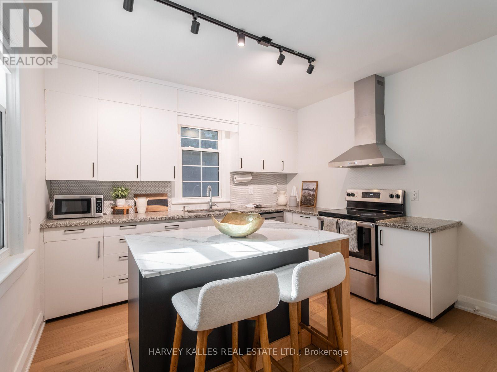 35 Dynevor Road, Toronto, ON photo 11