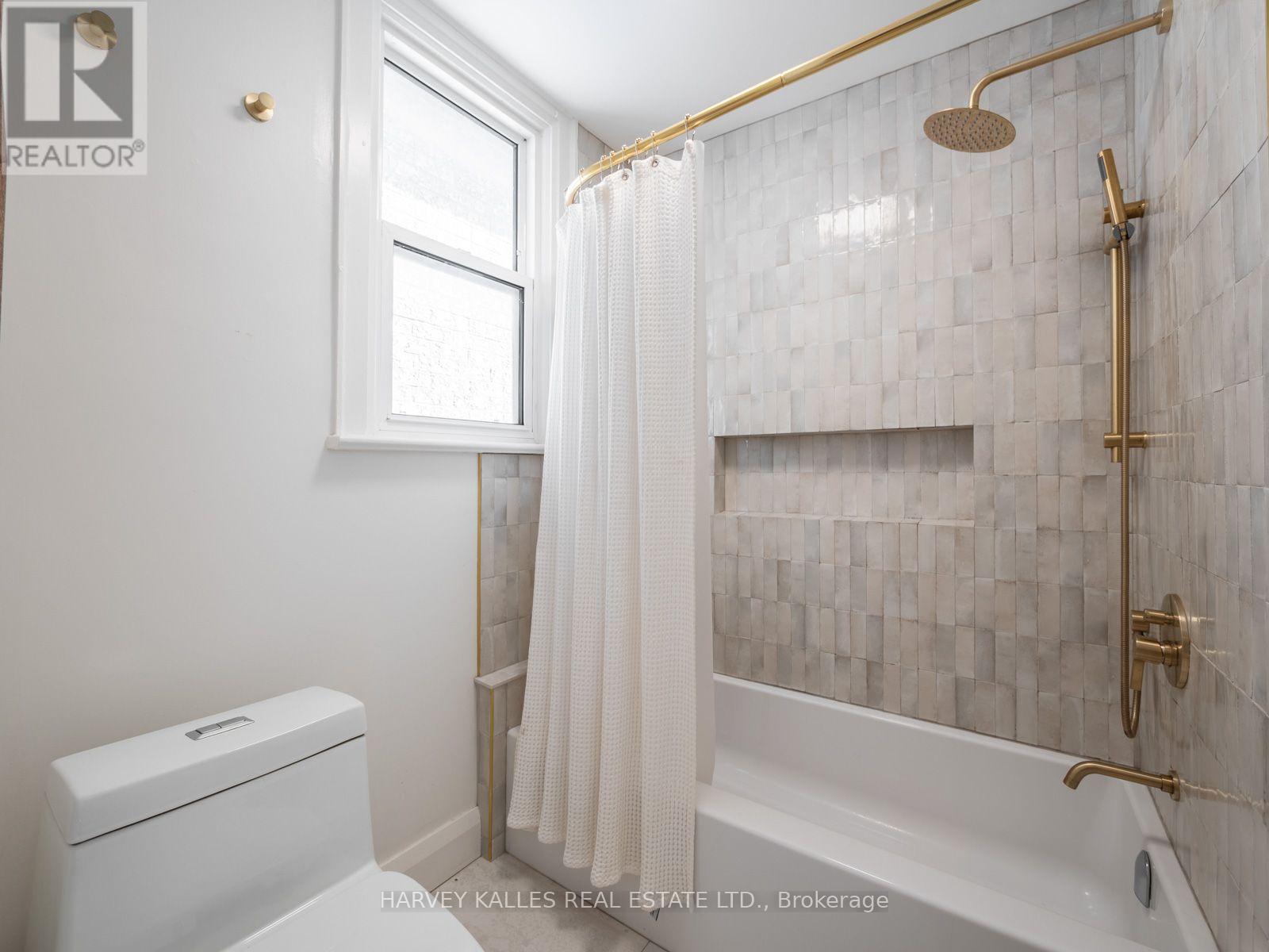 35 Dynevor Road, Toronto, ON photo 19