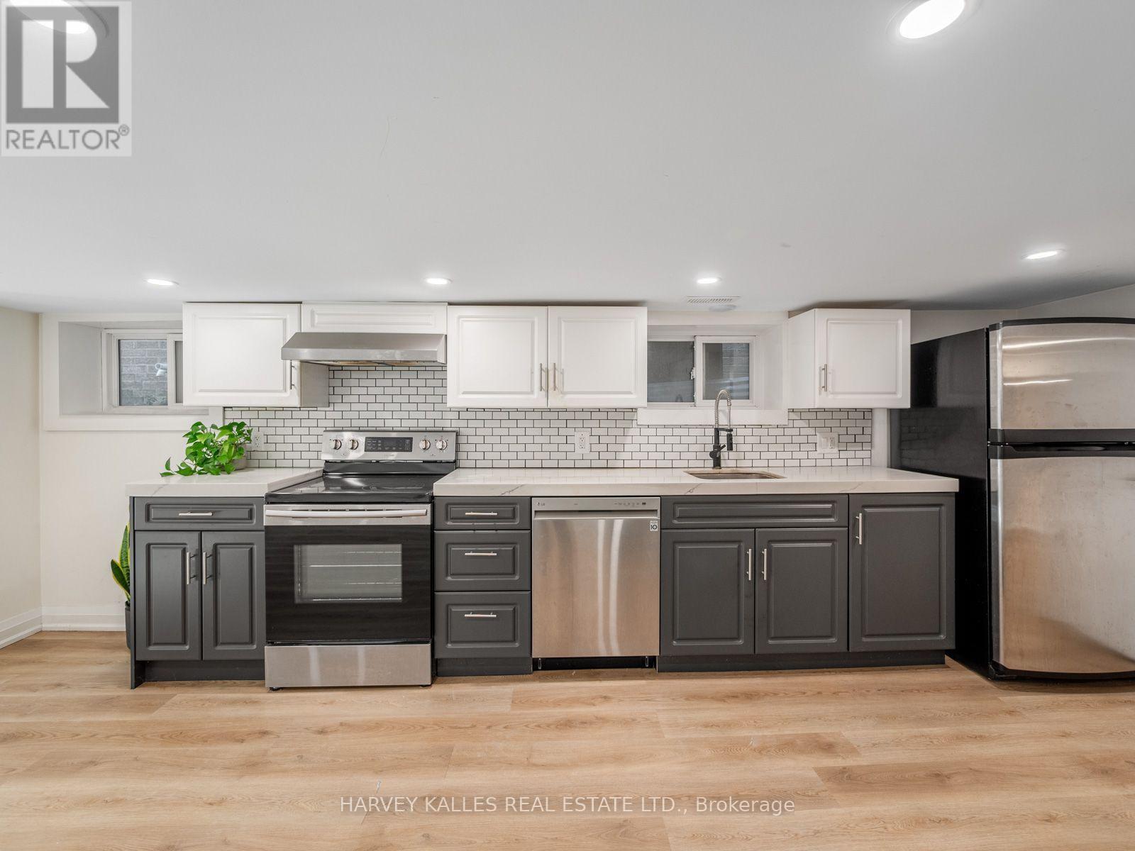35 Dynevor Road, Toronto, ON photo 25