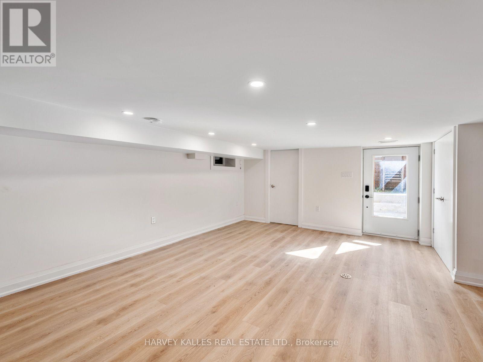 35 Dynevor Road, Toronto, ON photo 26