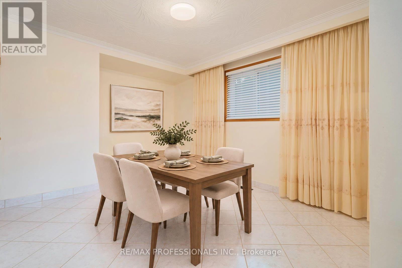 61 Rosemeade Avenue, Toronto, ON photo 13