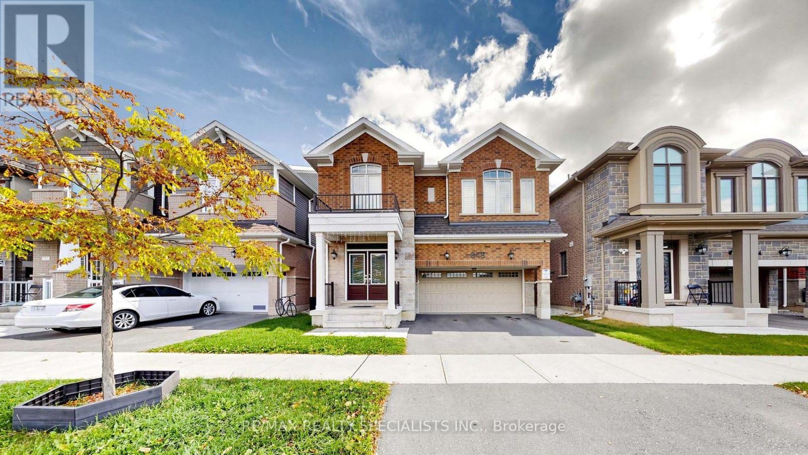 Photo of 848 Sumac Crescent
