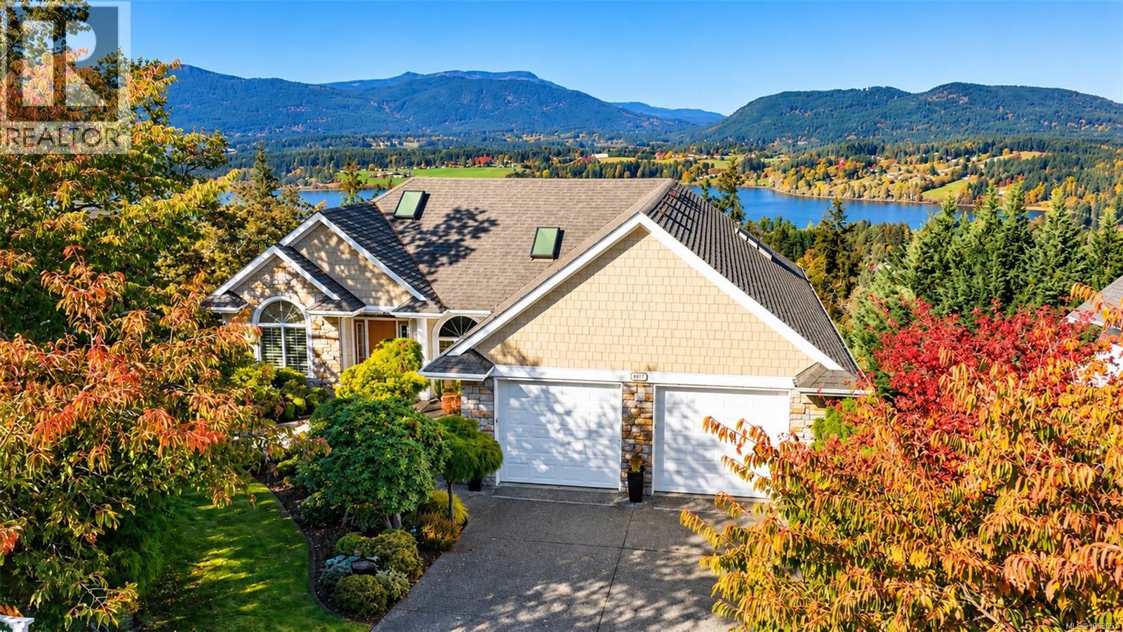 6097 Chippewa Rd - 7