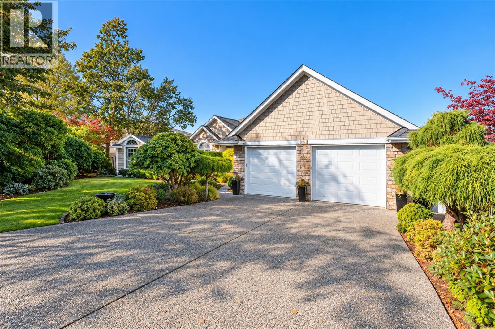 6097 Chippewa Rd - 4