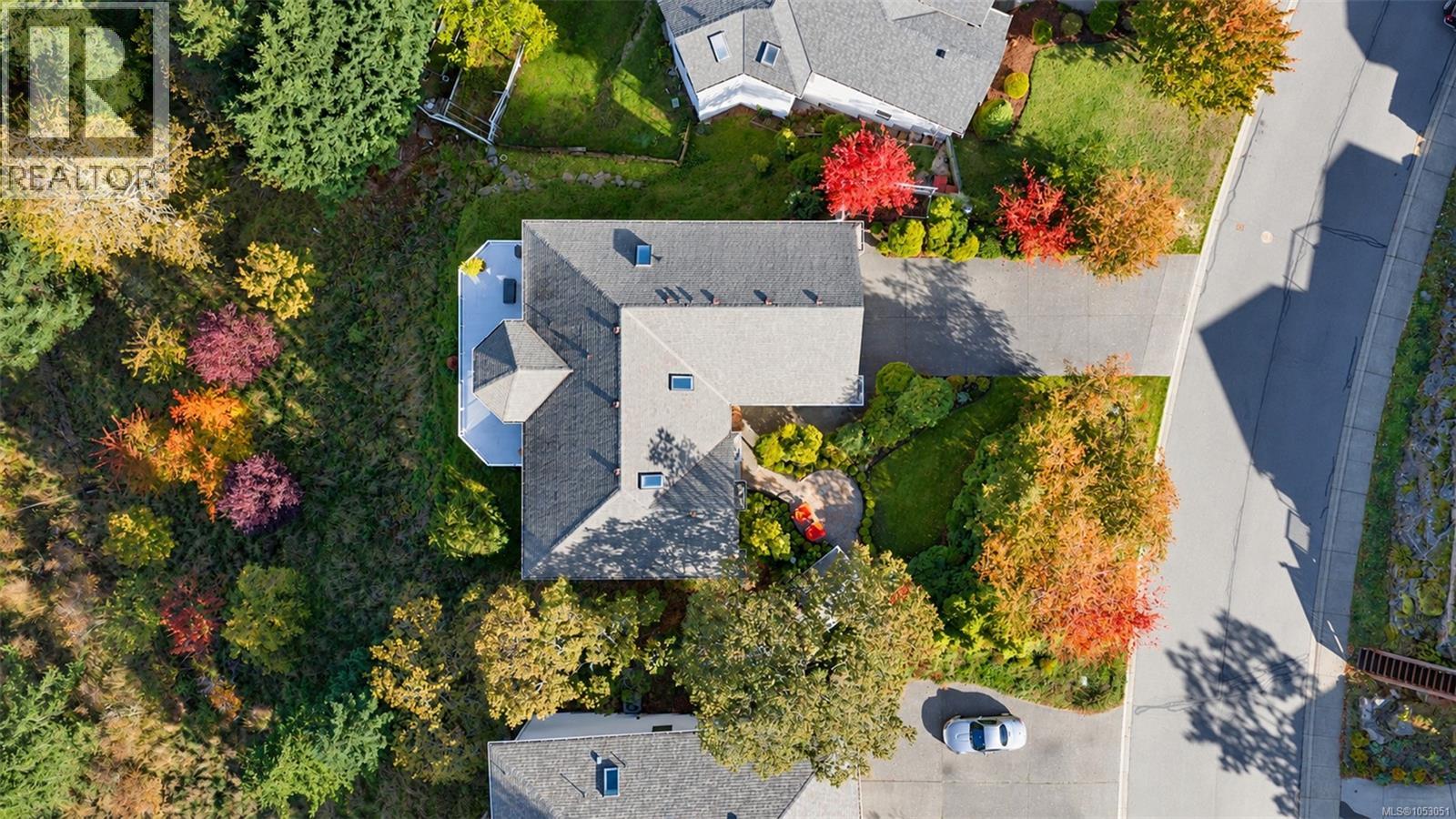 6097 Chippewa Rd - 9
