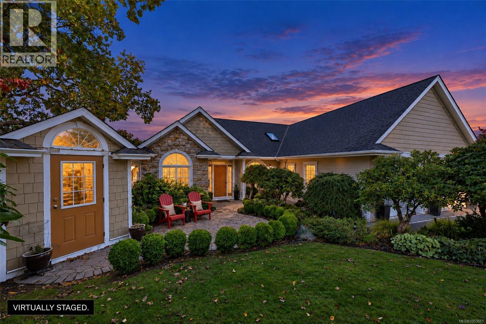 6097 Chippewa Rd - 8